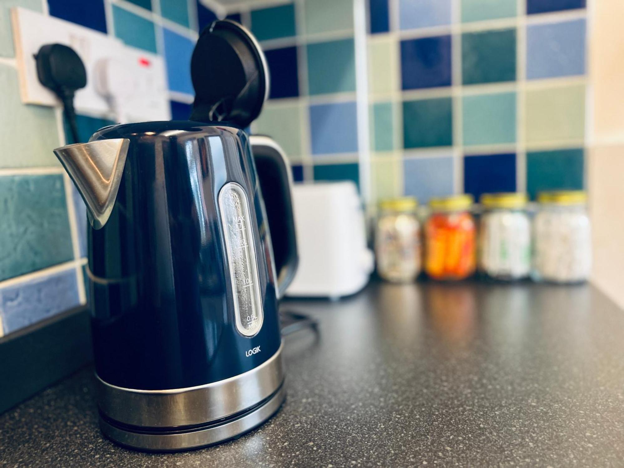 Robin'S Hollow: 2Bd Home Near Wrexham Afc Екстер'єр фото